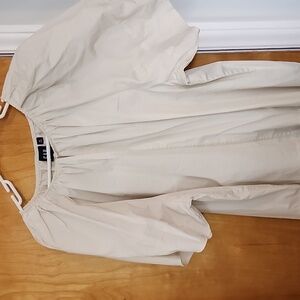 SOLD Gap women's cream color blouse